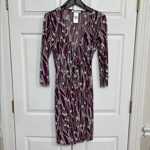 Laundry - Elegant Purple Patterned Faux Wrap Dress - sz 2